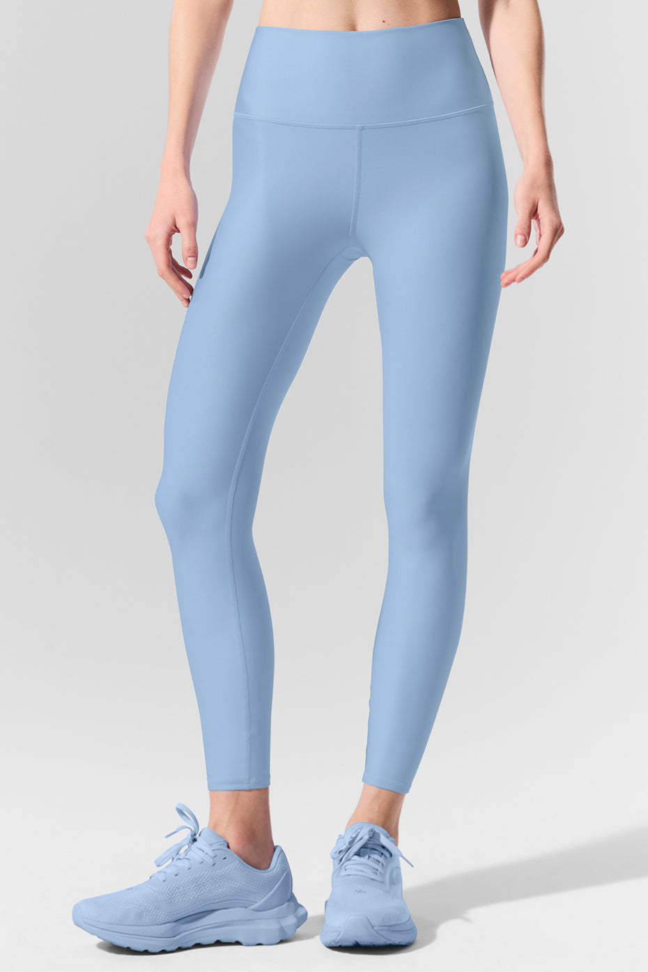 7/8 High-Waist Airlift Legging - Seashell Blue — photo 1