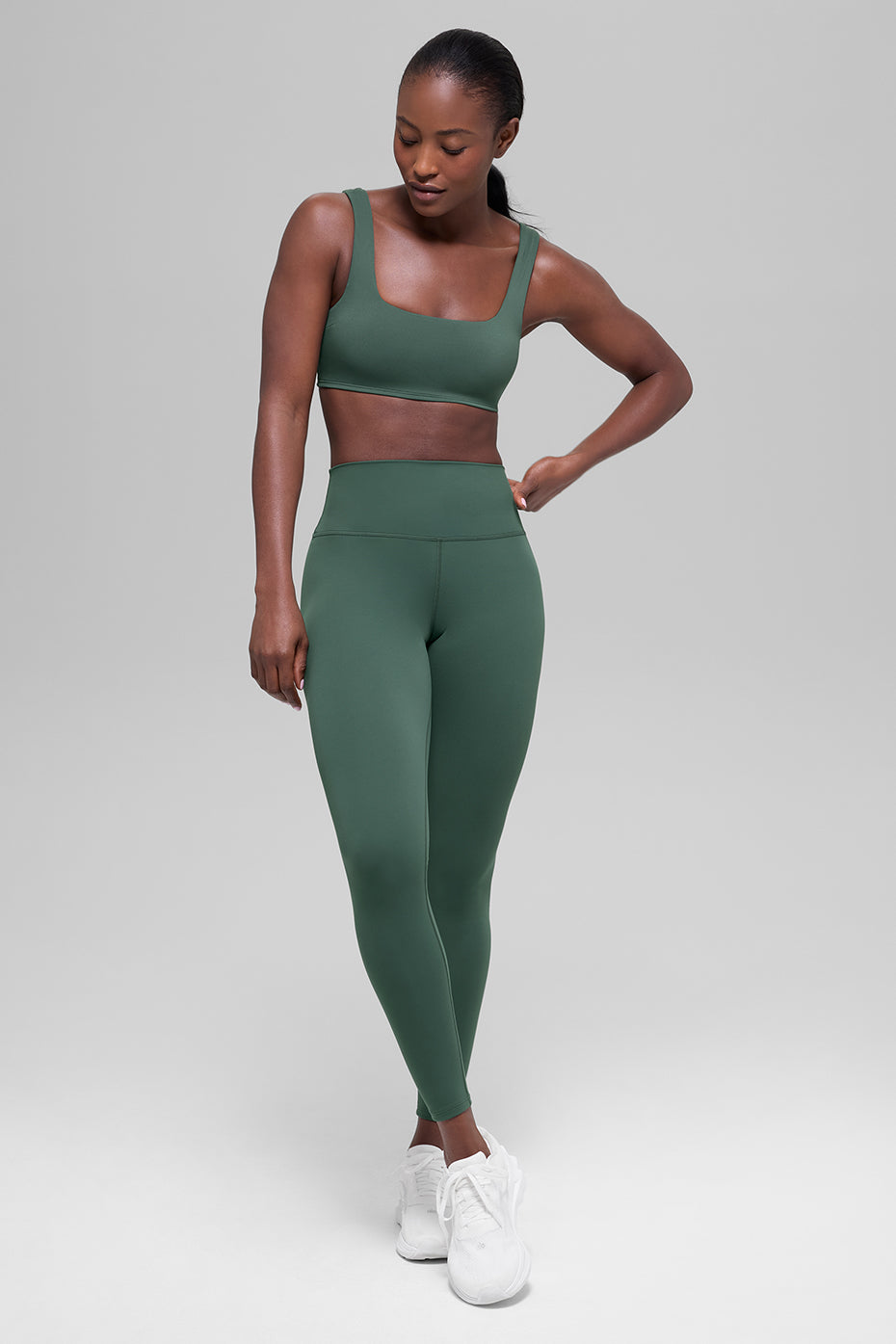 ALO Softsculpt Precision Bra - Clover Green — photo 4
